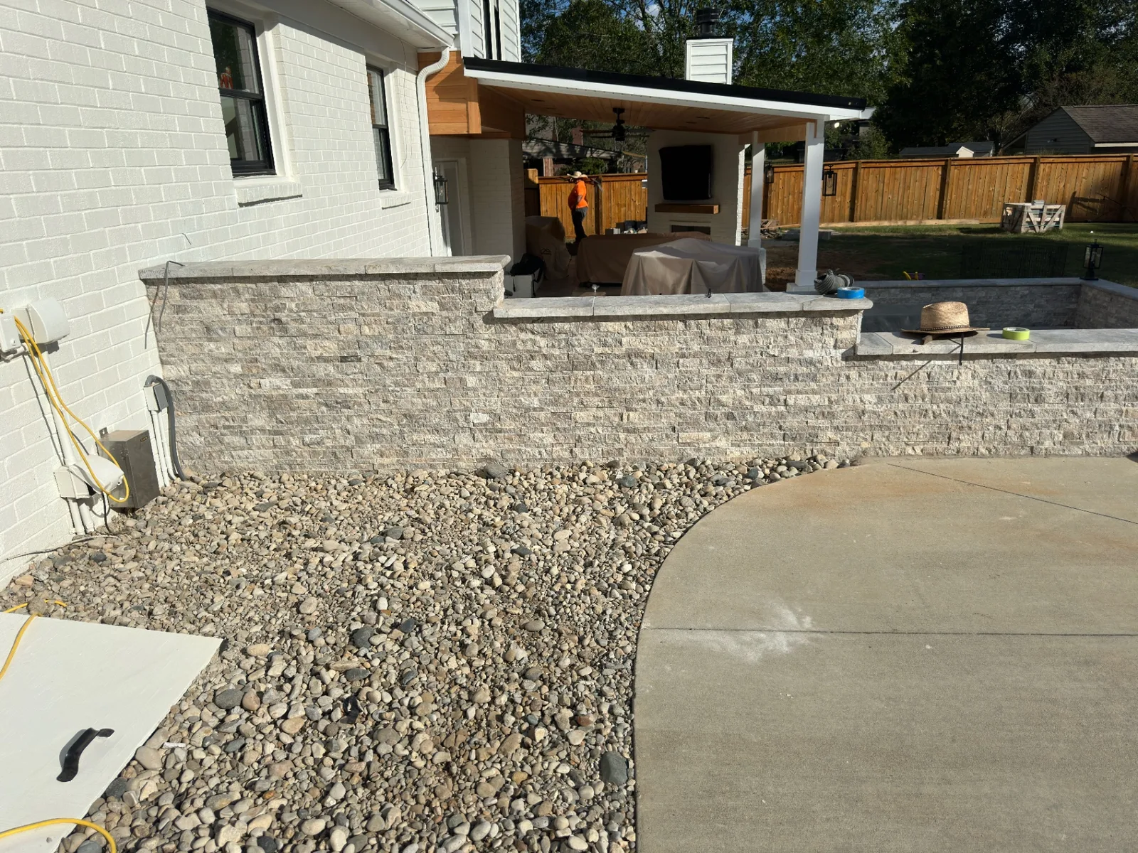 Stone retaining wall & driveway
