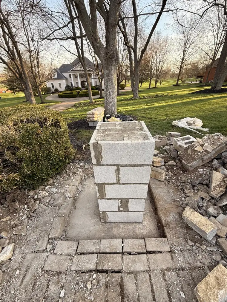 Stone mailbox column